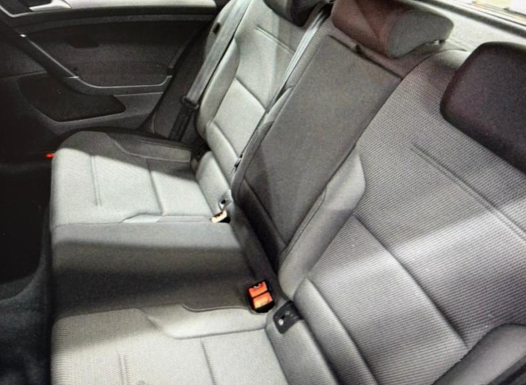 VolksWagen GOLF 2014 2608378-5