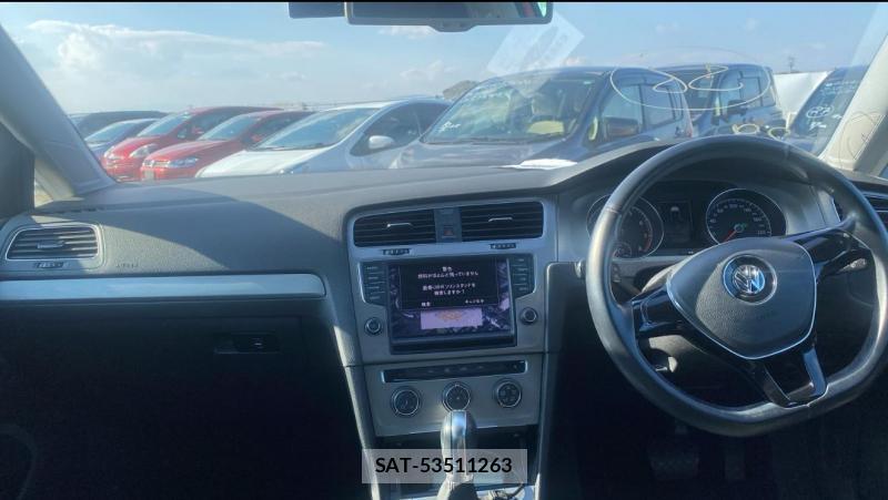 VolksWagen GOLF 2014-04 643606-10