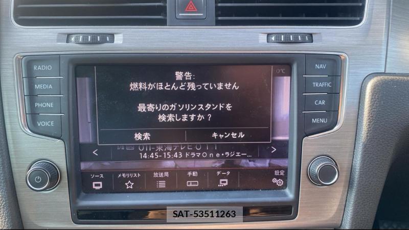 VolksWagen GOLF 2014-04 643606-12