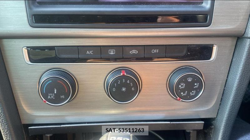 VolksWagen GOLF 2014-04 643606-13