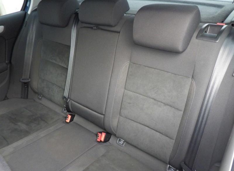 VolksWagen GOLF 2012-03 837300-5