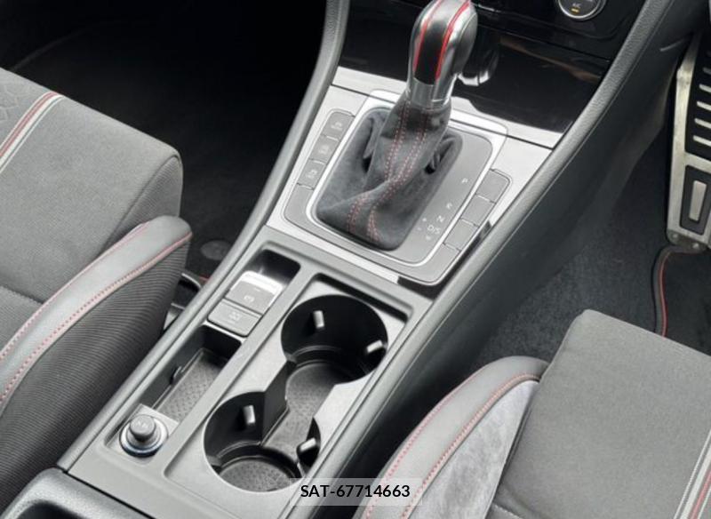 VolksWagen GOLF GTI 2016 1671527-24