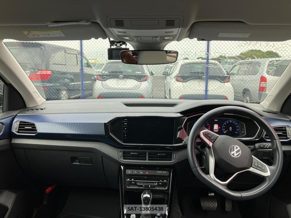 VolksWagen T-CROSS 2023 4076837-12