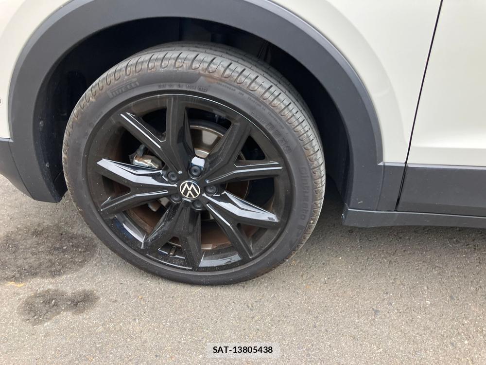 VolksWagen T-CROSS 2023 4076837-32