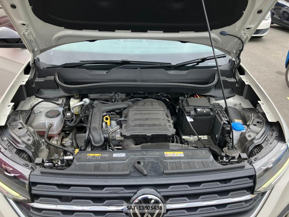 VolksWagen T-CROSS 2023 4076837-35