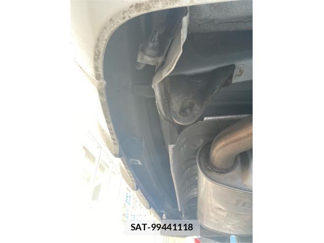 Toyota VOLTZ 2002-12 8317891-9