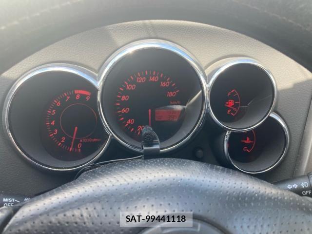 Toyota VOLTZ 2002-12 8317891-19