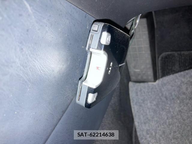 Toyota VOLTZ 2002-09 8662224-23