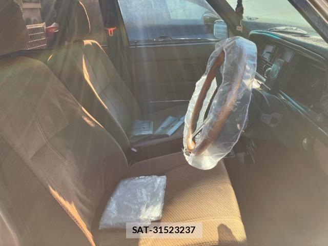 Volvo 240 1987-11 1665034-12