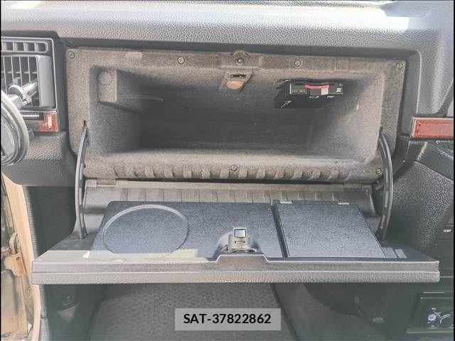 Volvo 240 1990-09 7880314-24