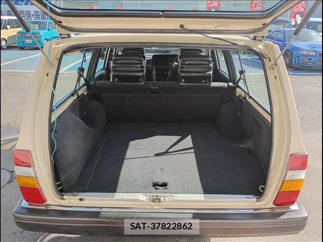 Volvo 240 1990-09 7880314-28