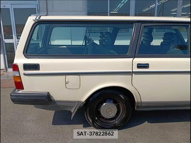 Volvo 240 1990-09 7880314-8