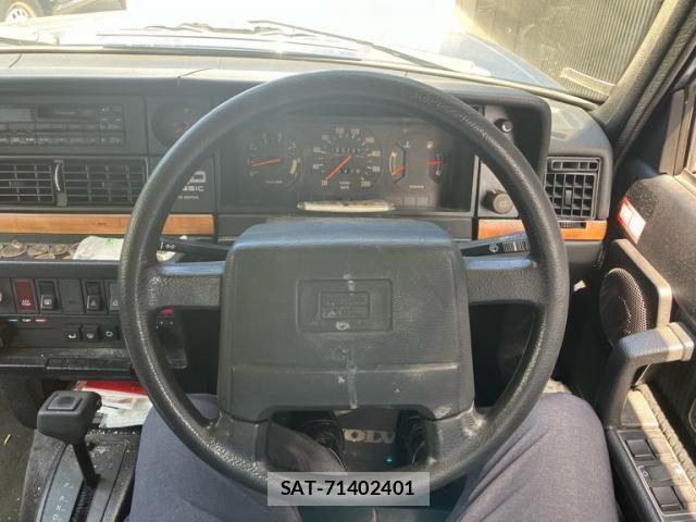 Volvo 240 1993-06 8439054-12