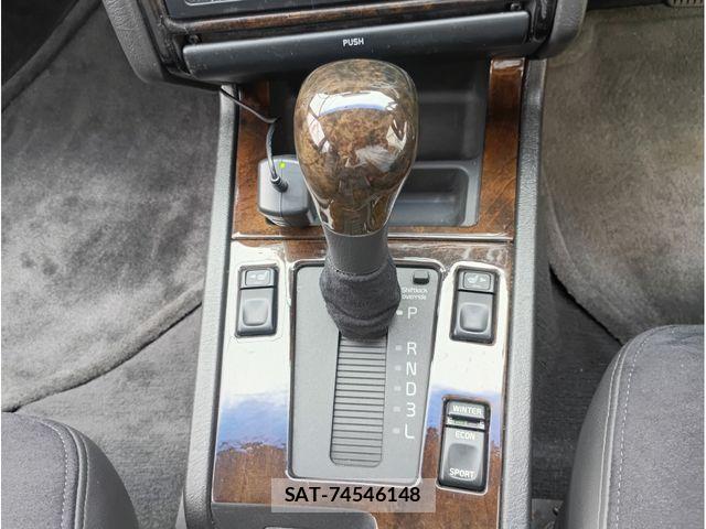 Volvo 850 ESTATE 1995-06 7330961-12