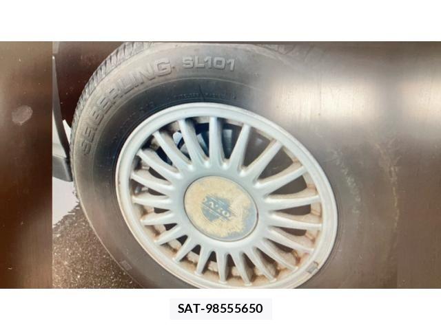 Volvo 940 ESTATE 1996-05 7880315-11