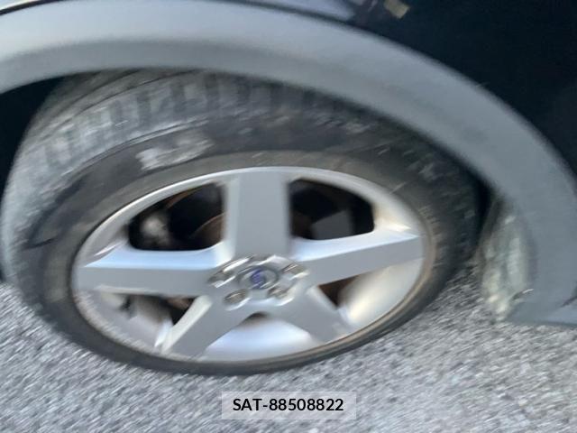 Volvo C30 2011-09 8439055-11