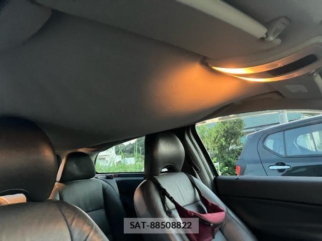 Volvo C30 2011-09 8439055-15