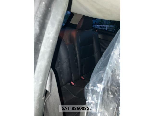 Volvo C30 2011-09 8439055-16