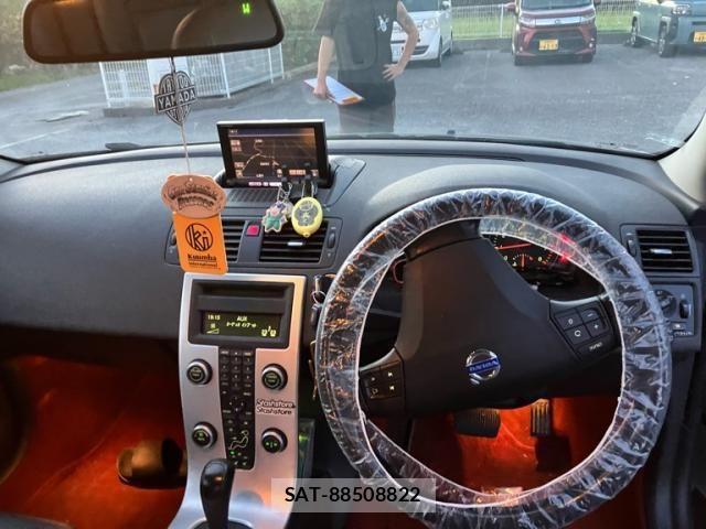 Volvo C30 2011-09 8439055-17