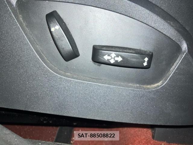 Volvo C30 2011-09 8439055-22