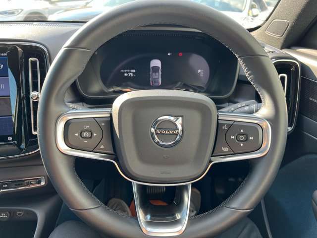 Volvo C40 2022-05 476780-9