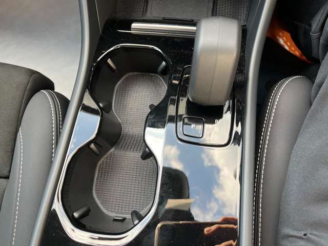 Volvo C40 2022-05 476780-15