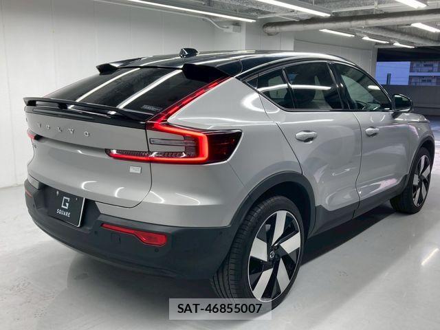 Volvo C40 2022-04 4604035-13