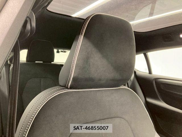 Volvo C40 2022-04 4604035-24