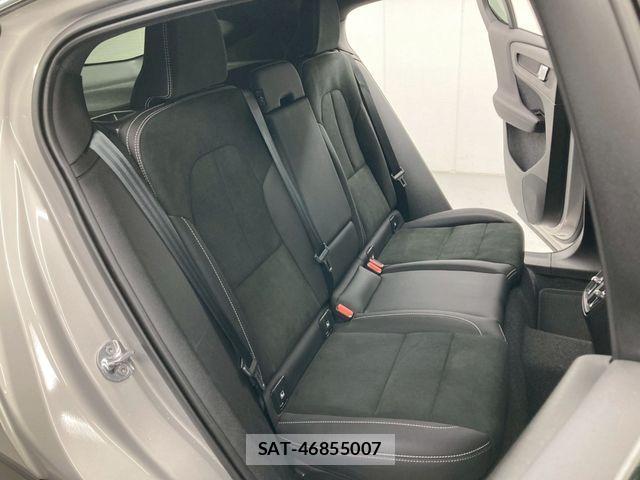 Volvo C40 2022-04 4604035-8