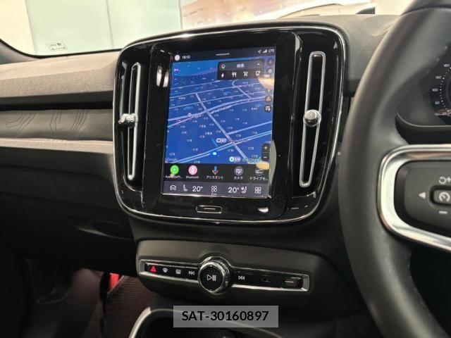 Volvo C40 2023-06 8210883-5