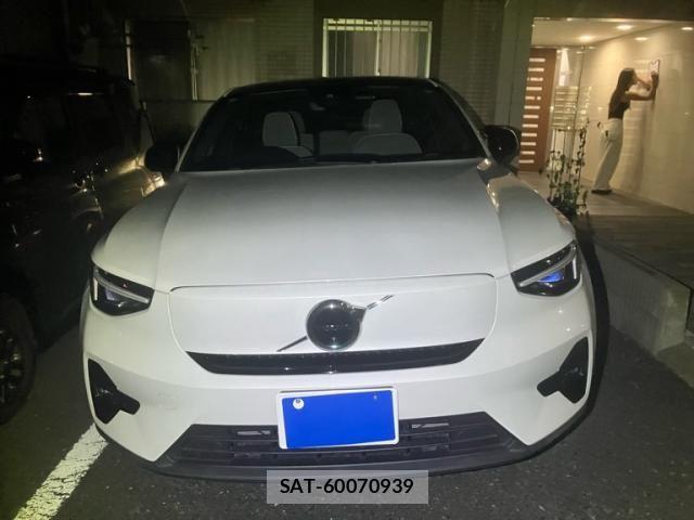 Volvo C40 2023-03 8247078-3