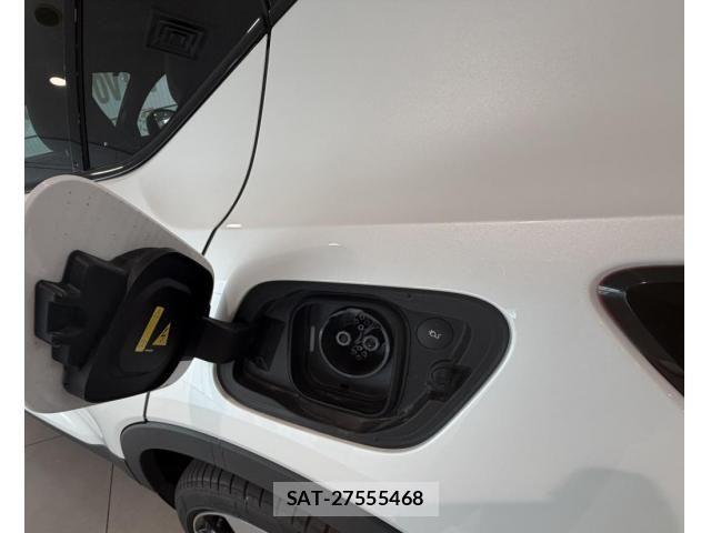 Volvo C40 2023-06 8317892-26