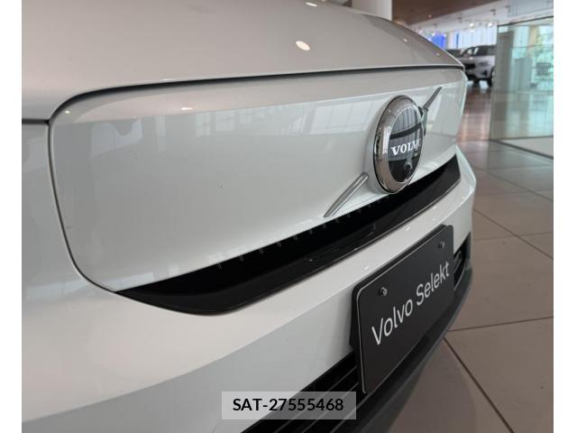 Volvo C40 2023-06 8317892-27