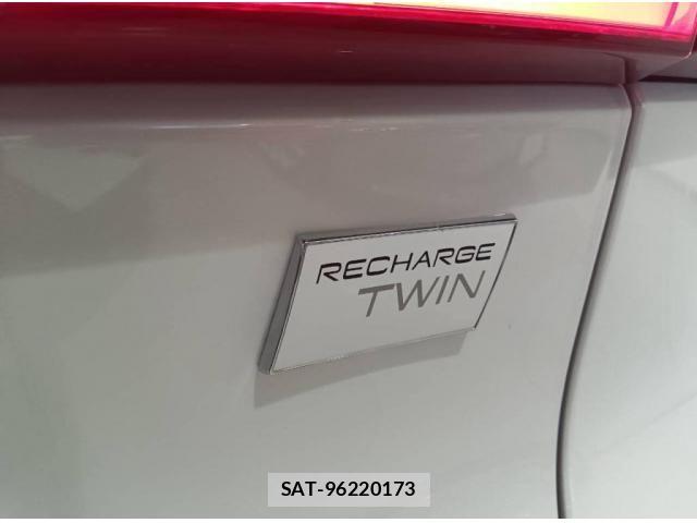 Volvo C40 2022-10 8369624-12