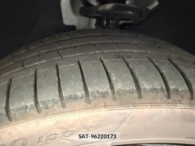 Volvo C40 2022-10 8369624-15