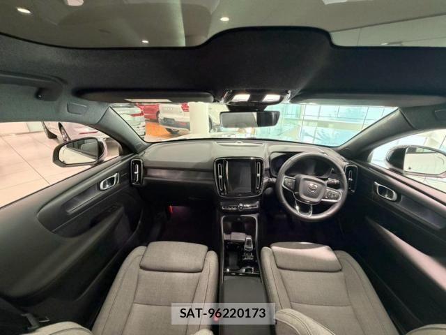 Volvo C40 2022-10 8369624-1