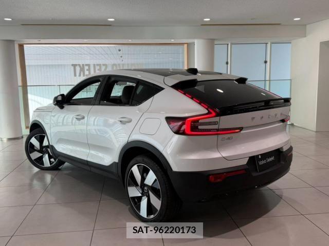 Volvo C40 2022-10 8369624-2