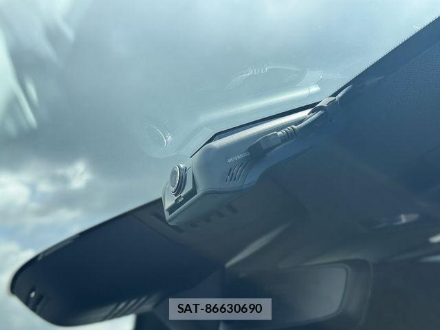 Volvo C40 2025-02 8662231-3