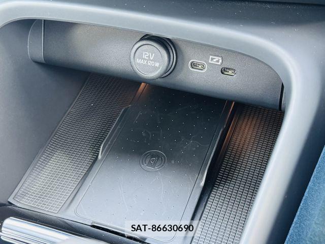 Volvo C40 2025-02 8662231-8
