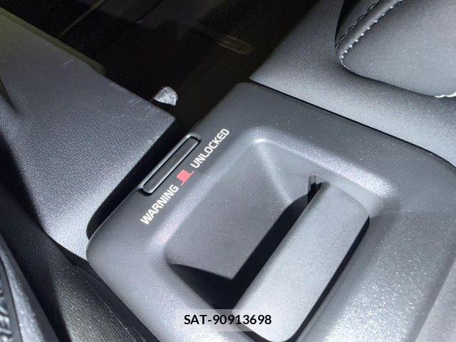 Volvo C40 2022-01 8662232-11