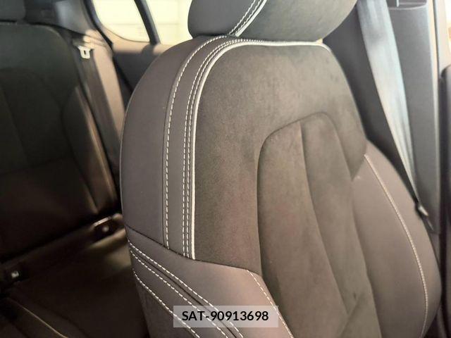 Volvo C40 2022-01 8662232-12
