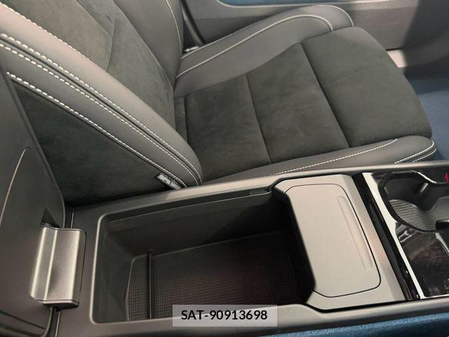 Volvo C40 2022-01 8662232-23