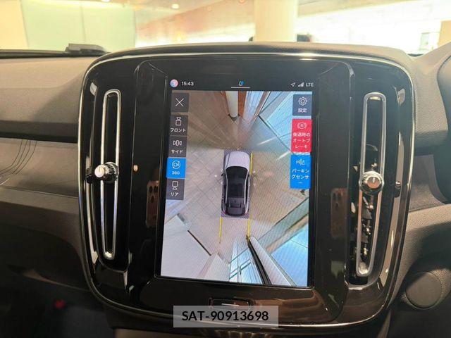 Volvo C40 2022-01 8662232-25
