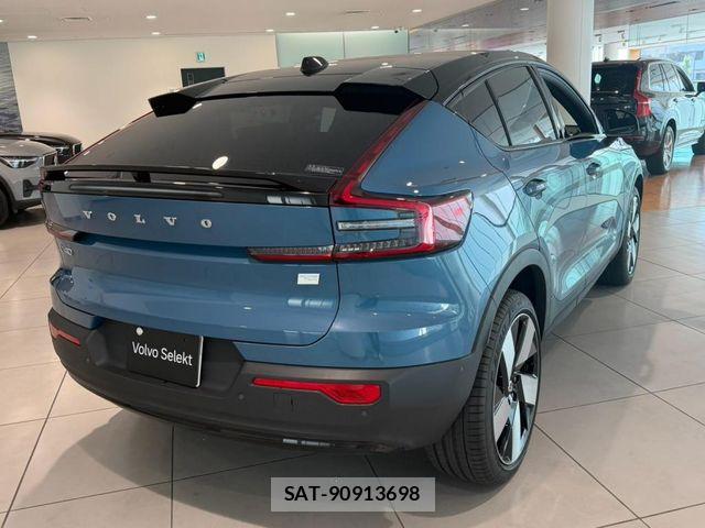 Volvo C40 2022-01 8662232-2