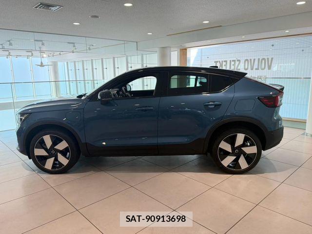 Volvo C40 2022-01 8662232-3