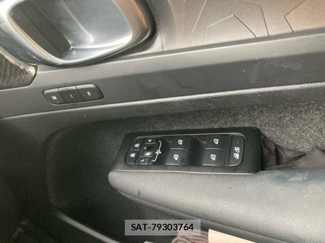 Volvo C40 2022-04 8882835-19