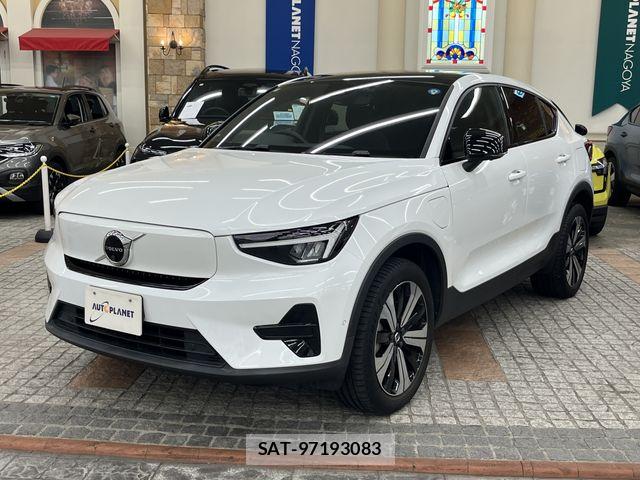 Volvo C40 2023-06 8882834-9