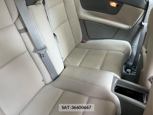 Volvo C70 2010-08 7273222-15
