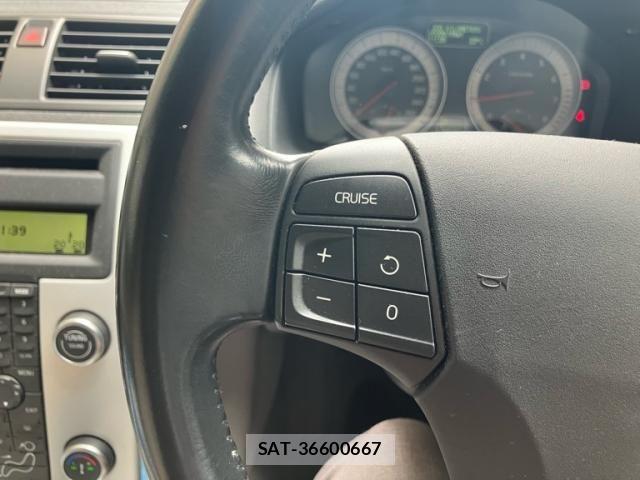 Volvo C70 2010-08 7273222-17