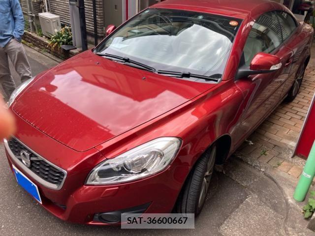 Volvo C70 2010-08 7273222-1